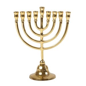 חנוכייה קלאסית מנחושת - 22 ס"מ