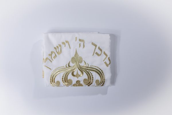 ⁦טלית אקרילן מעוטרת ברקמת כתר בצבע זהב – דגם ‘כתר מלוכה’⁩ – תמונה ⁦7⁩