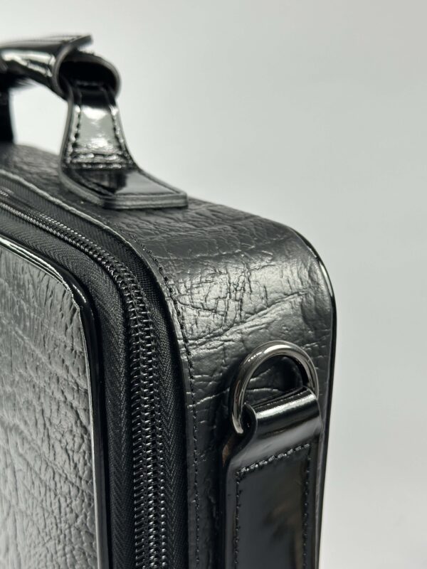 ⁦תיק לטלית ותפילין מעור אמיתי בטקסטורת פיל⁩ – תמונה ⁦6⁩