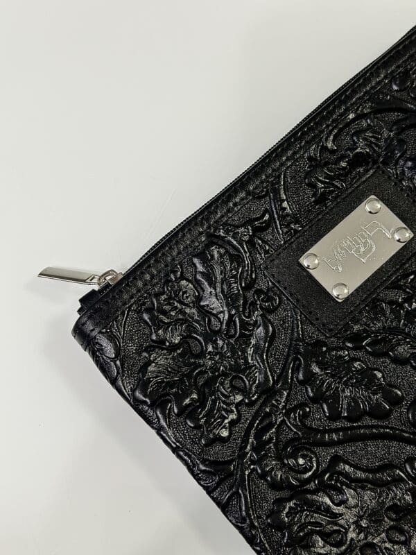 ⁦נרתיק לתפילין רש"י מעור אמיתי מבריק בצבע שחור עם טקסטורה של עלים⁩ – תמונה ⁦2⁩