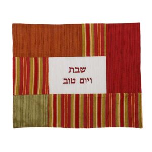 כיסוי חלה לשבת עם קולאז' בדים ופסים צבעוניים