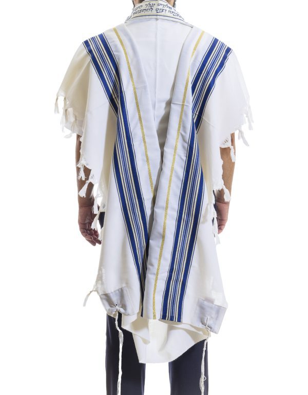 ⁦טלית מהודרת מצמר עם פסים בצבע כחול וזהב⁩ – תמונה ⁦3⁩