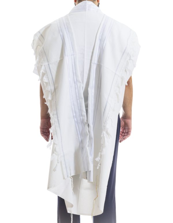 ⁦טלית כותנה עם פסים בצבע כסף⁩ – תמונה ⁦3⁩