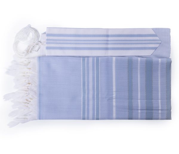 ⁦טלית מהודרת מצמר עם פסים בגווני תכלת וכסף⁩ – תמונה ⁦2⁩