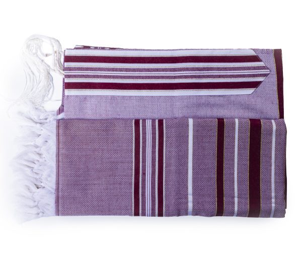 טלית מהודרת מצמר עם פסים בגווני בורדו וזהב